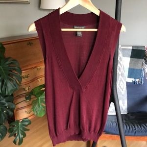 Banana Republic - S - Burgundy Vest